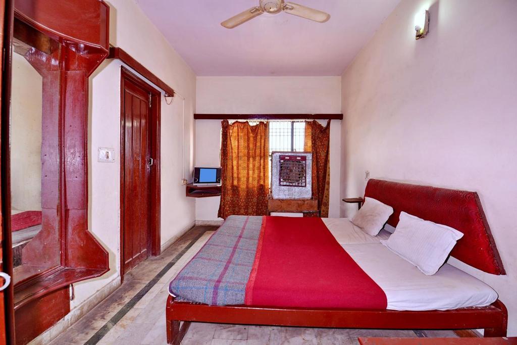 Aditya Palace Agra  Zewnętrze zdjęcie